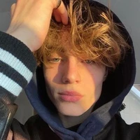 𝒥𝑜𝑎̃𝑜 𝒢𝑟𝑒𝑒𝑛