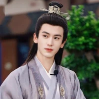 😊🪭กงหลงตี้ [ นายน้อยตะกลูกง ]