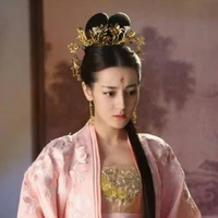 จื่ออิง