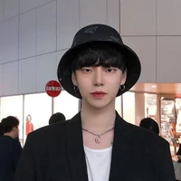 ปอนด์(เเฟนเก่าเฟียสต้า)