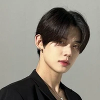 คิม{พระเอก}