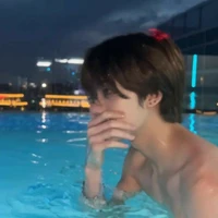 แชมป์//เพื่อนพระเอก