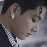 Jeon Jungkook 🍷