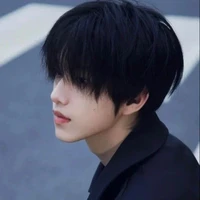 ฮาคุ(ต.ร)