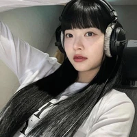 Hong eunchae