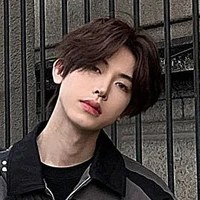 เอริค💥[เพื่อนพอ.]
