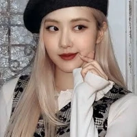 Jeon Chae-young aka Rose
