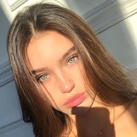Franccesca Leone
