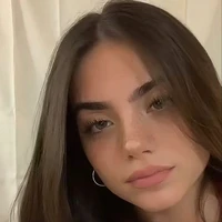 Annabella Péres Colina(Hermana de Anni)