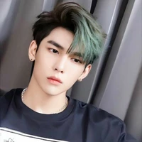 ฟ้าคราม:พ่อ พอ.