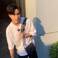 นิว