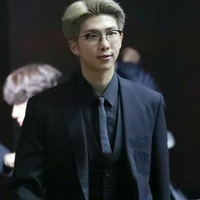 Kim Namjoon ( Kim Taehyung