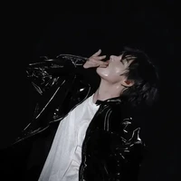 Kim V / JK