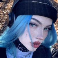 — 𝐿𝑎𝑢𝑟𝑎 𝑀𝑎𝑘𝑜𝑡𝑜 ☆