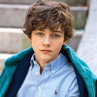 Esteban López 13 años (her. adoptivo)