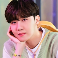 Hoseok (O)