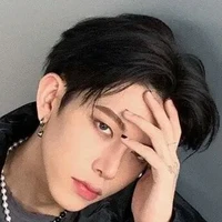คิณ//พระเอก