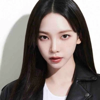 โรร่า(บอดี้การ์ดพระเอก)