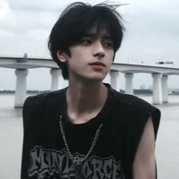 ชื่อ:มังกร/เพื่อนพระเอก.เจ้าชู้สุด