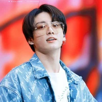 JEON JUNGKOOK ALFABERT SMITH