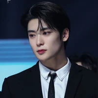 ลูกน้องพระเอก