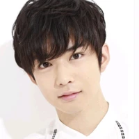 นิว