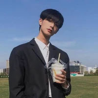 ออกัส