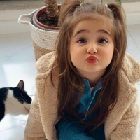 Gloria smith (liam daughter)