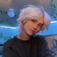 𝐋𝐮𝐢𝐝𝐞