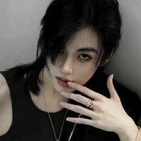 เจ (เพื่อนสมัยเรียนของเซฟ)