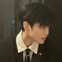 แมค(พ่อนางเอก)