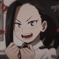 momo yaoyorozu