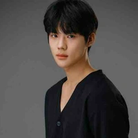 เจ้าคุณ(เพื่อนพระเอก)