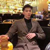 มังกร พระเอก