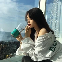 มิ้นท์[เพื่อนนายเอก]