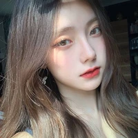 ผึ้ง​(นางเอก)​