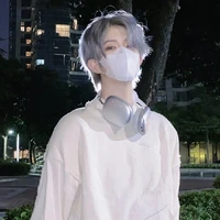 ᴍᴇᴇɴ(เพื่อนน.อ.+เป็นคนฮอตในร.ร)