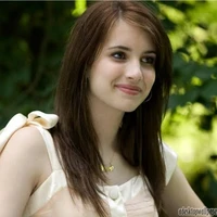 Kaylee Jones/Miller (Eden GF/ secretary)