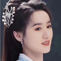 ฮวาเหม่ยเยี่ยน(แม่น.อ+ฮูหยินสำนักบุปผา)​