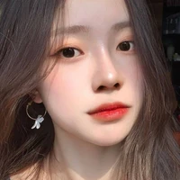 ไนอาร์(แม่พระเอก