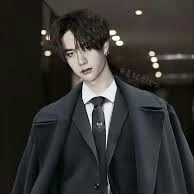 พ่อ/น.อ/เพื่อนของพ่อพ.อมาเฟียอันดับ1