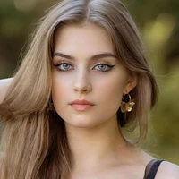 Violet David (FL)