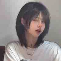 ไอโฟน(นางเอก)
