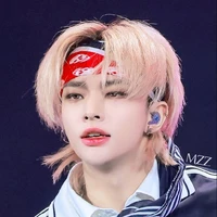 kim hyunjin / DO / taekook son