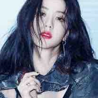 Ms Kim