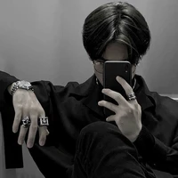 นิโค(บอดี้การ์ด+พอ)