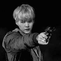 yoongi {BOSS}