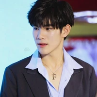 โมบาย วรรณธร