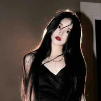 โรส มีนารัตน์