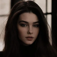 amara Moretti (16)